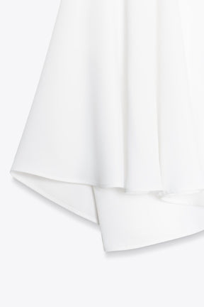 Asymmetrisches Crêpe-Top