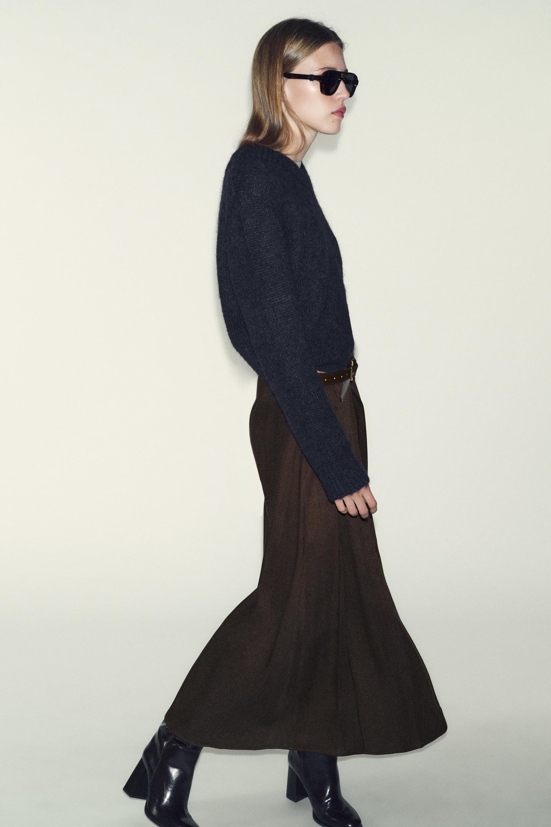 Midirock mit Gürtel