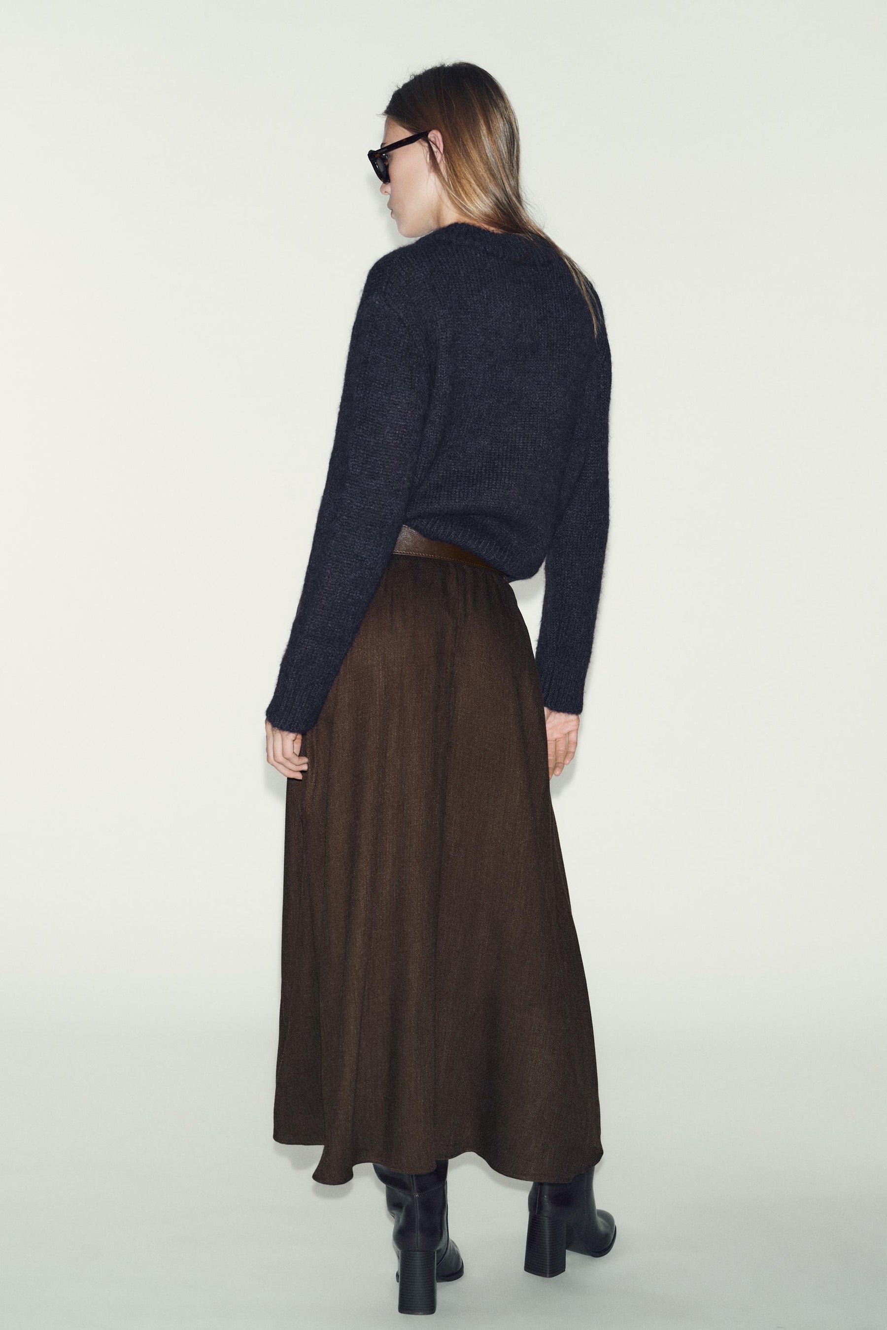 Midirock mit Gürtel