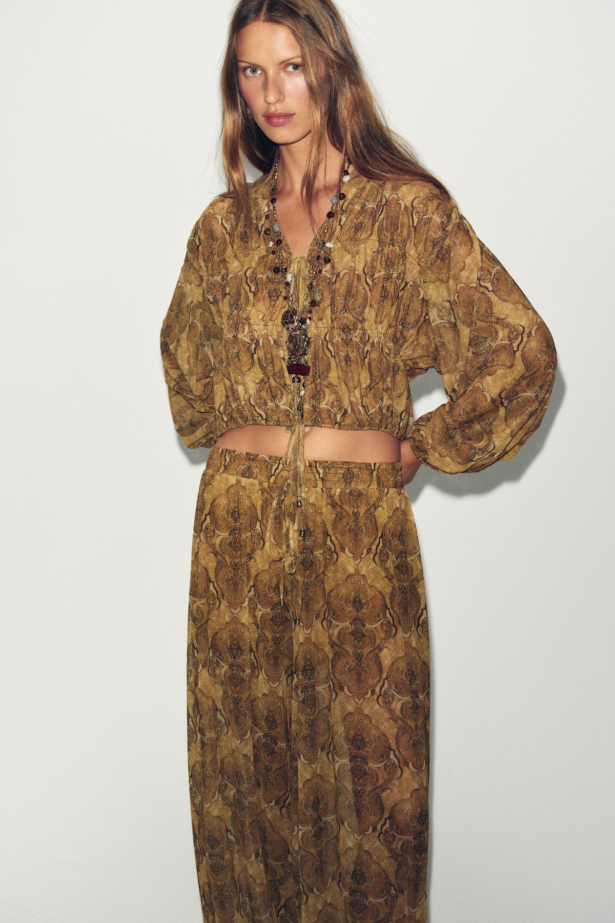 Bedruckte Bluse mit Bindedetail