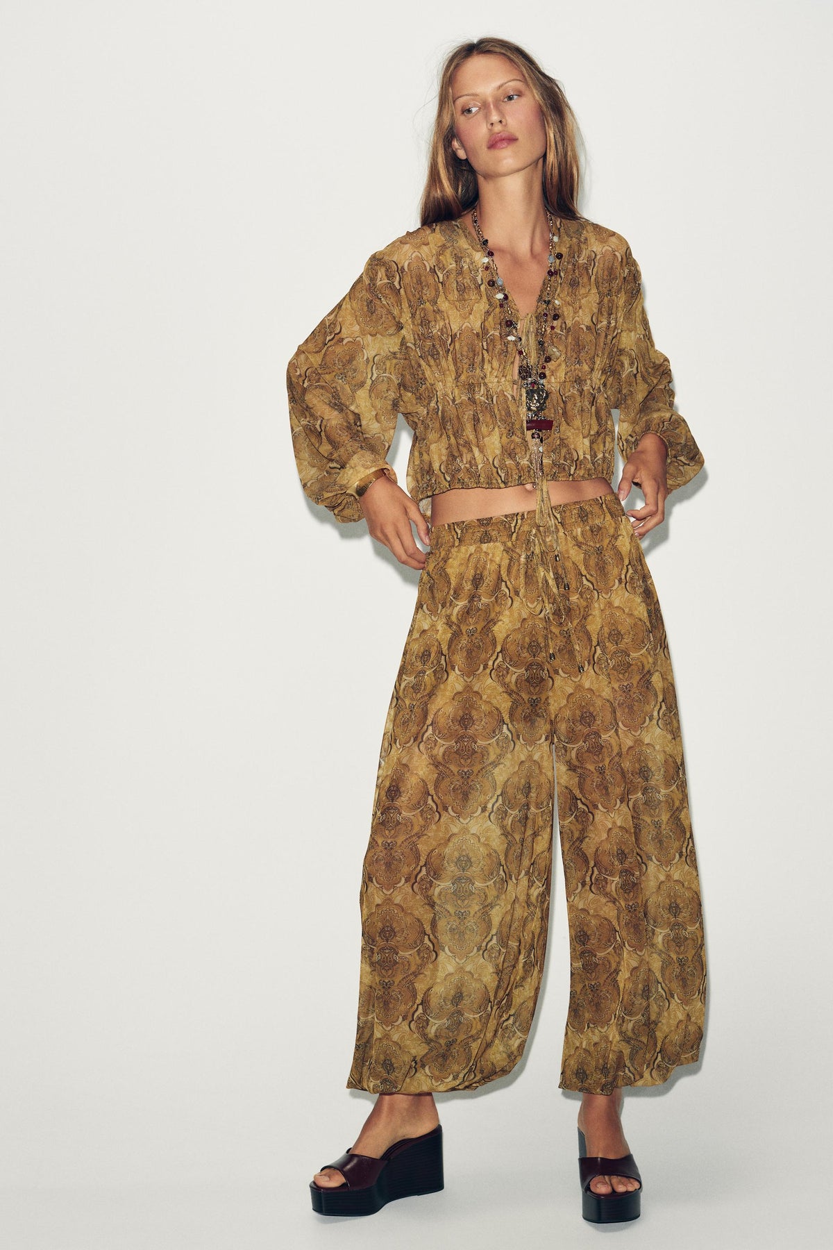 Bedruckte Bluse mit Bindedetail