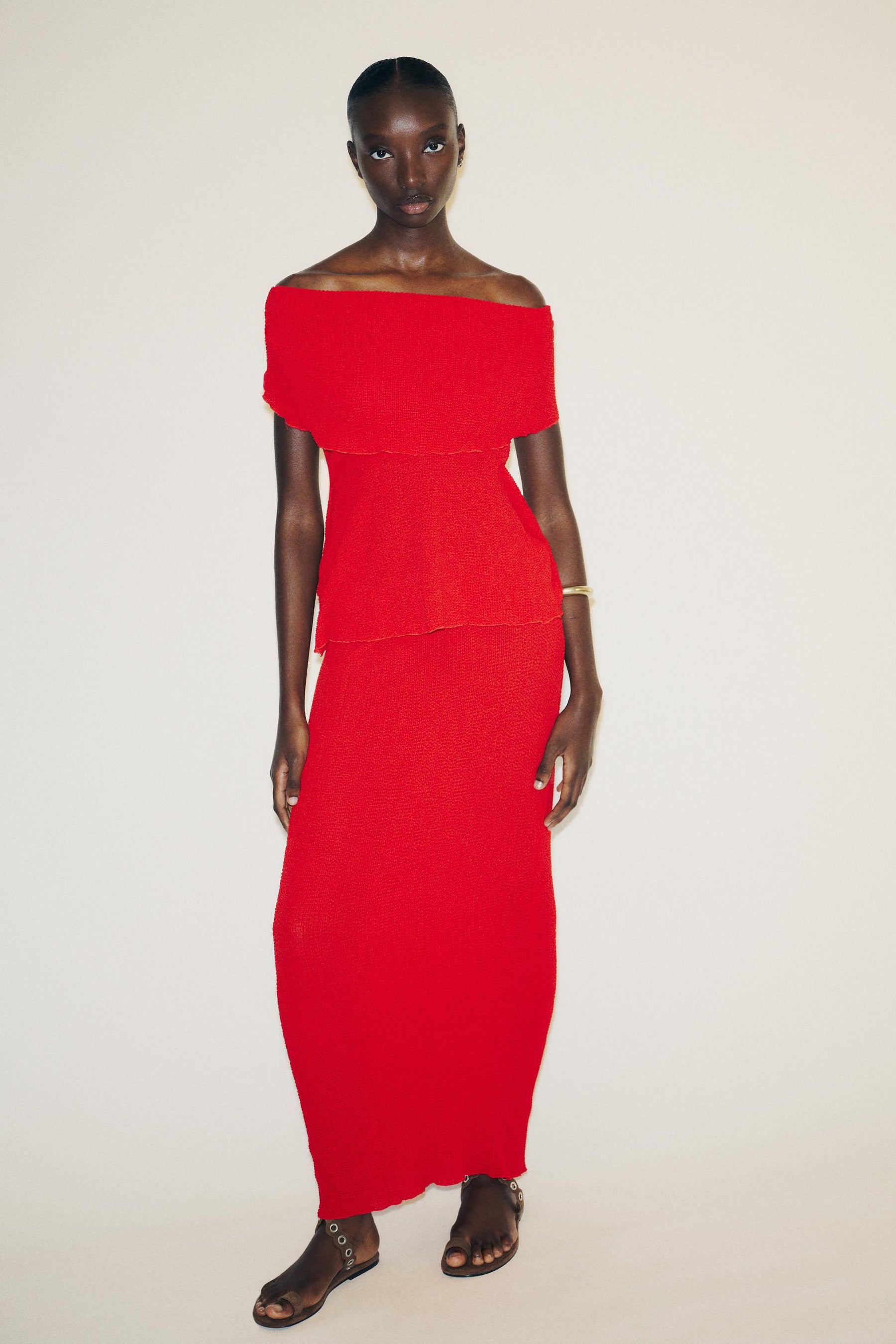 langer Rock mit Struktur