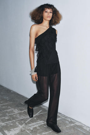 Asymmetrische Rüschenbluse