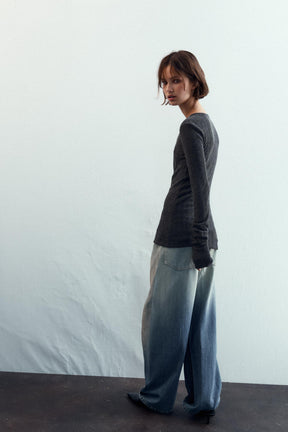 Weiches Rippstrick-T-Shirt