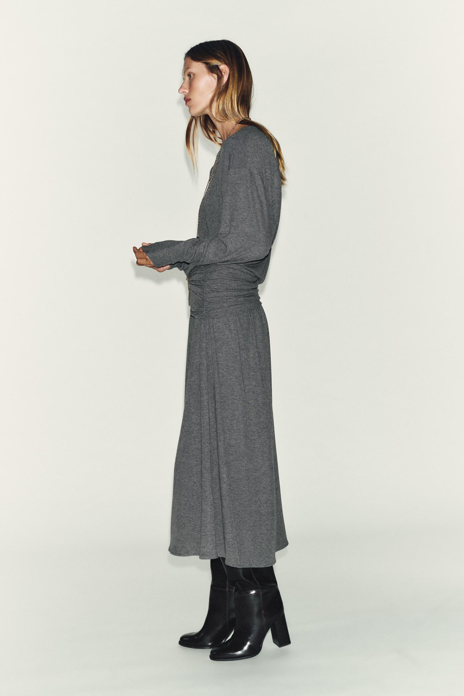 Kleid mit weichem Bund