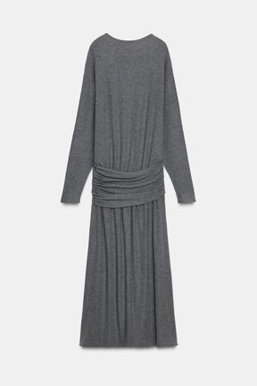 Kleid mit weichem Bund