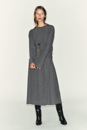 Kleid mit weichem Bund