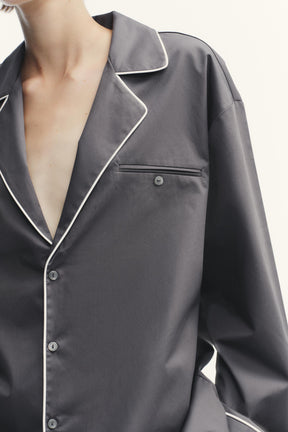 Hemd mit Paspelierung