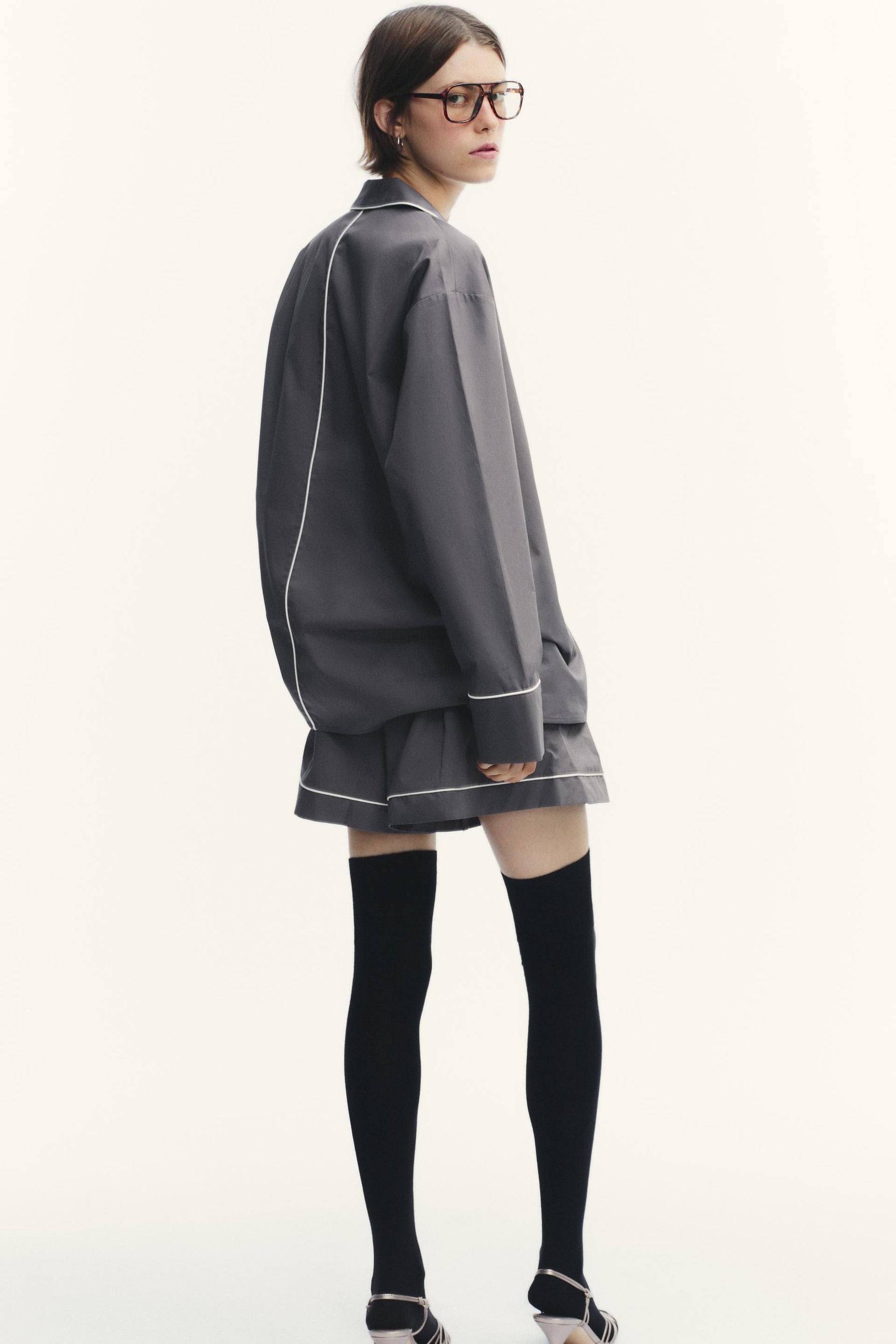 Hemd mit Paspelierung