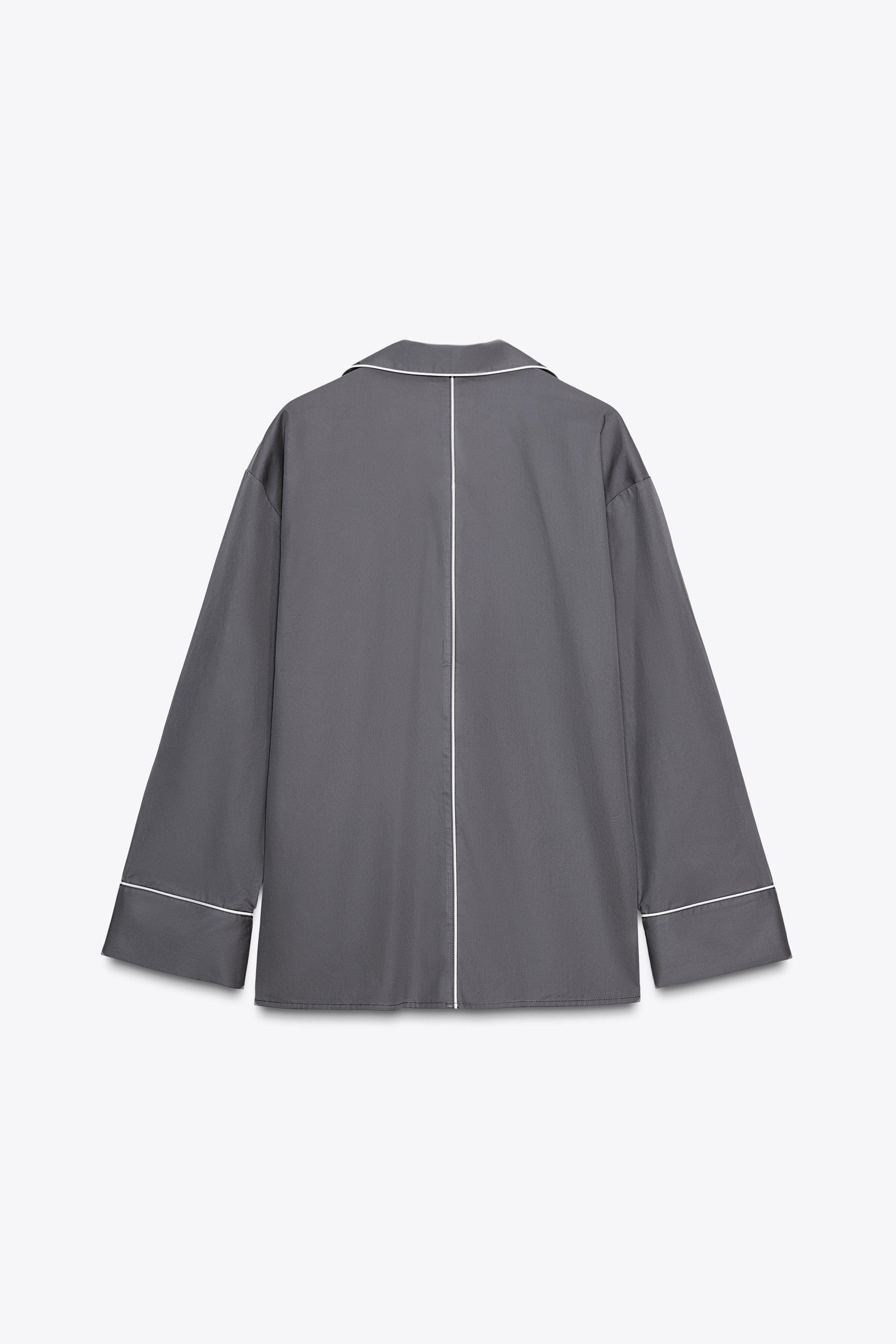 Hemd mit Paspelierung