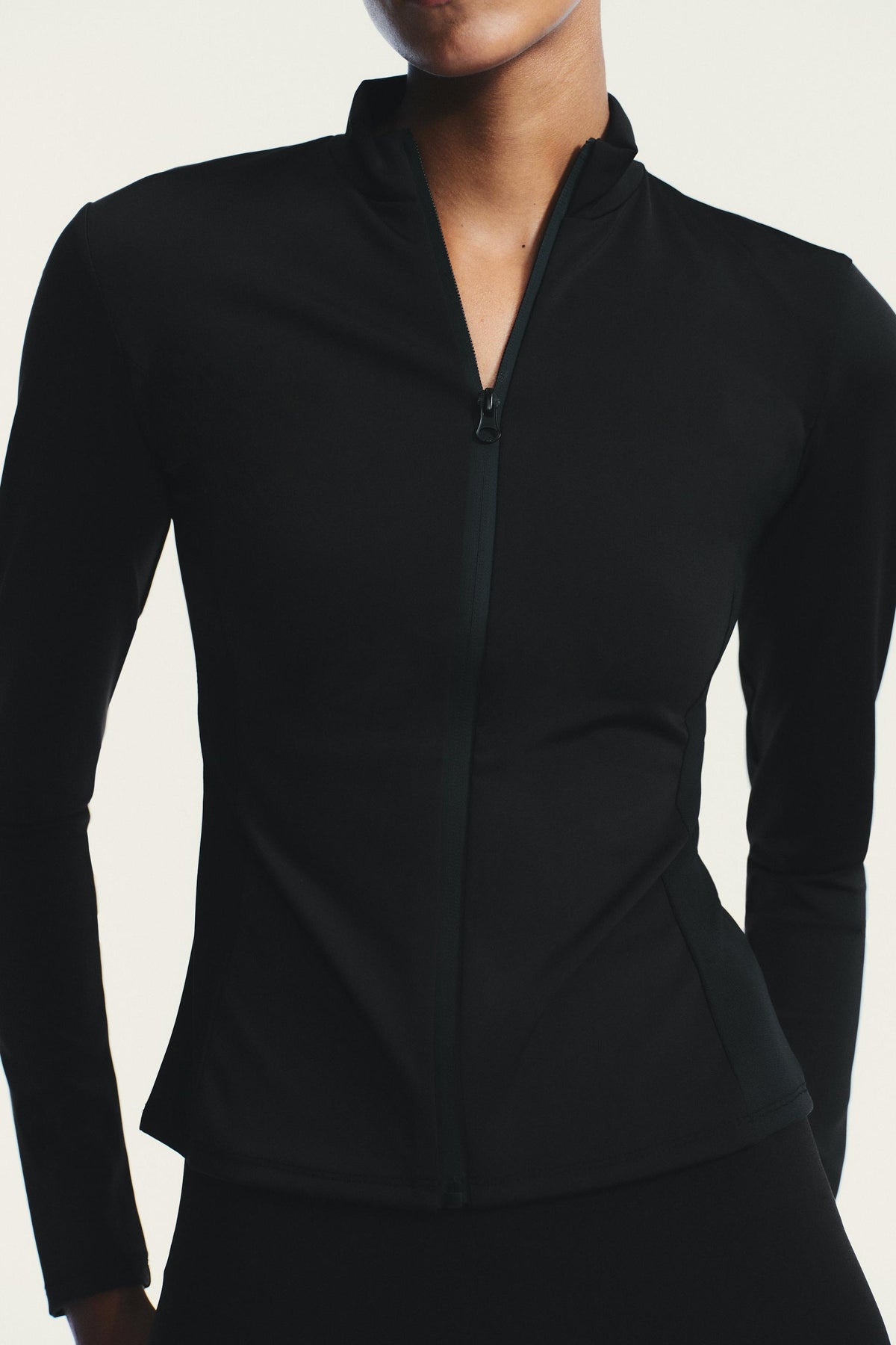 SEAMLESS POLYAMIDE JACKET - Image 2