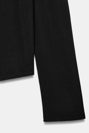 Langärmliges, halbtransparentes Top