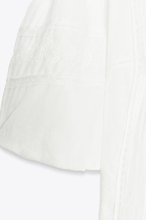 Bestickte romantische Bluse