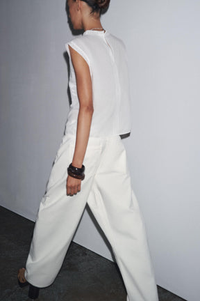 Ärmellose Bluse mit Leiterstich