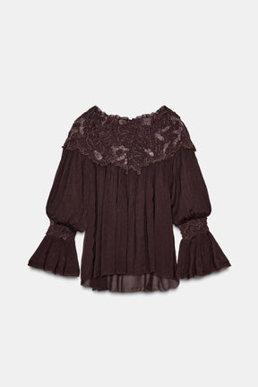 Bestickte Bluse in limitierter Auflage