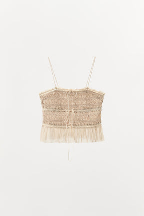 Modisches Oberteil mit Struktur und Kontrast