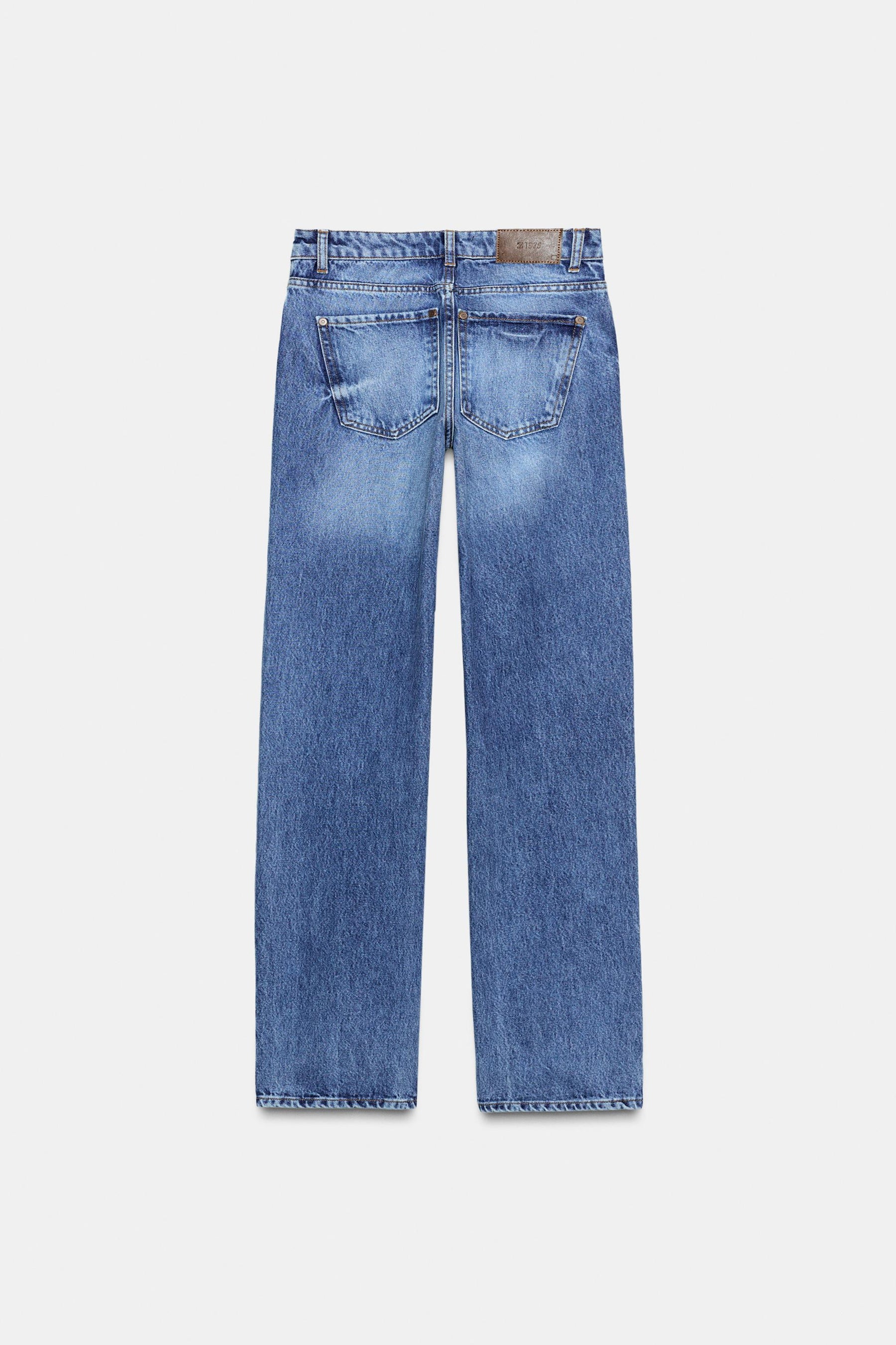 Gerade geschnittene Jeans mit niedrigem Bund