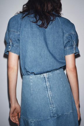 Jeanshemd mit Krawatte