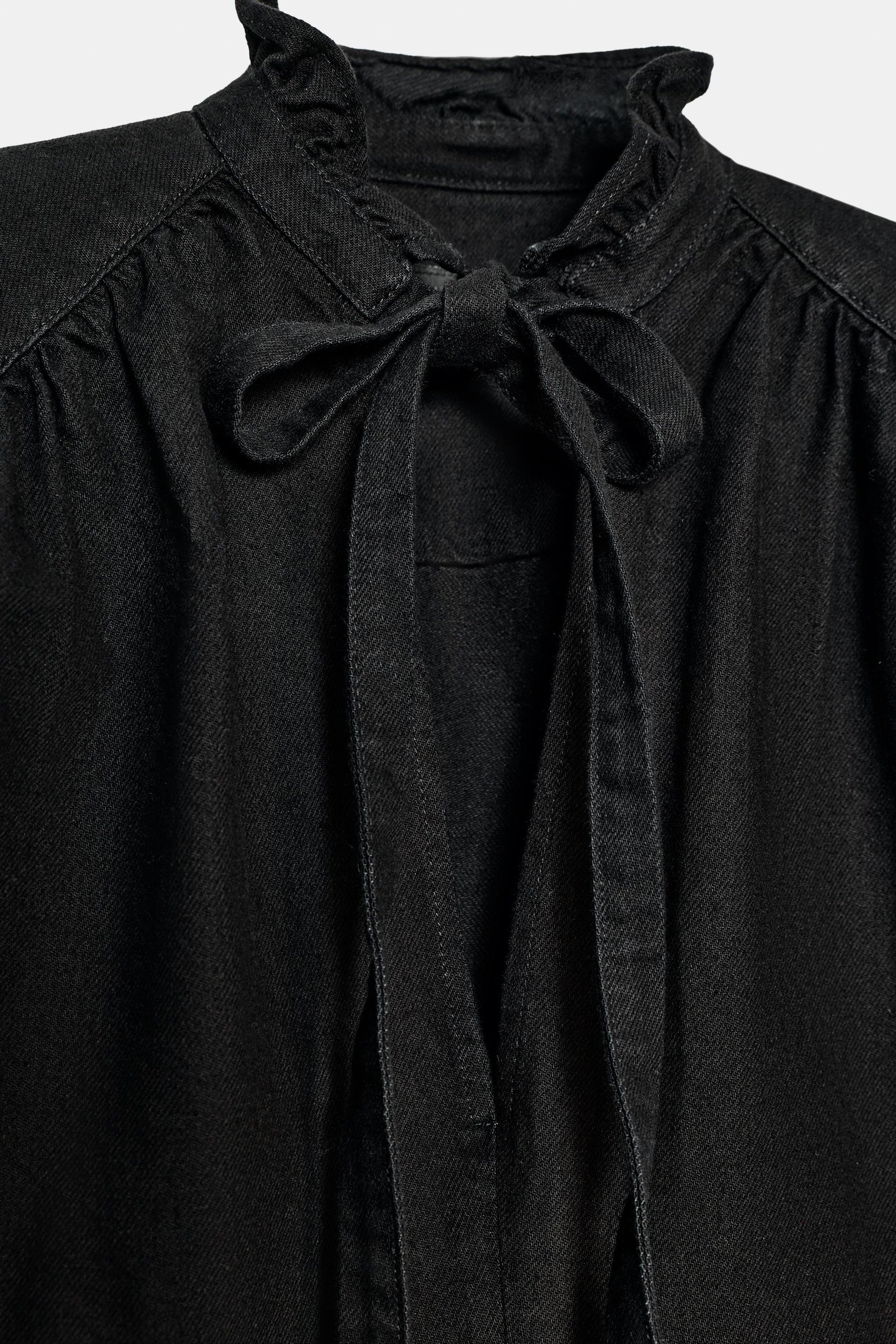 Jeanshemd mit Polstern