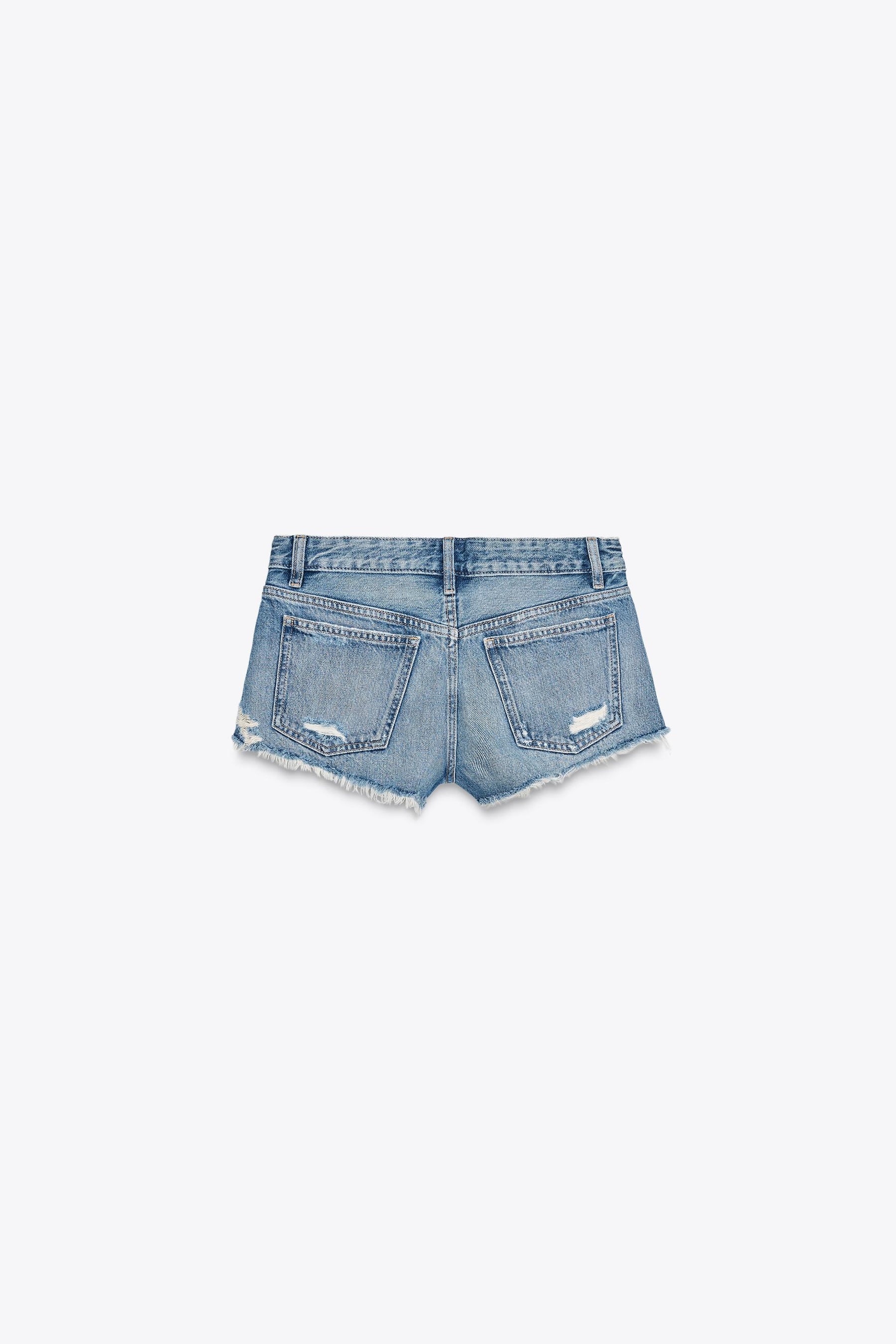 Zerrissene Jeansshorts mit mittelhohem Bund
