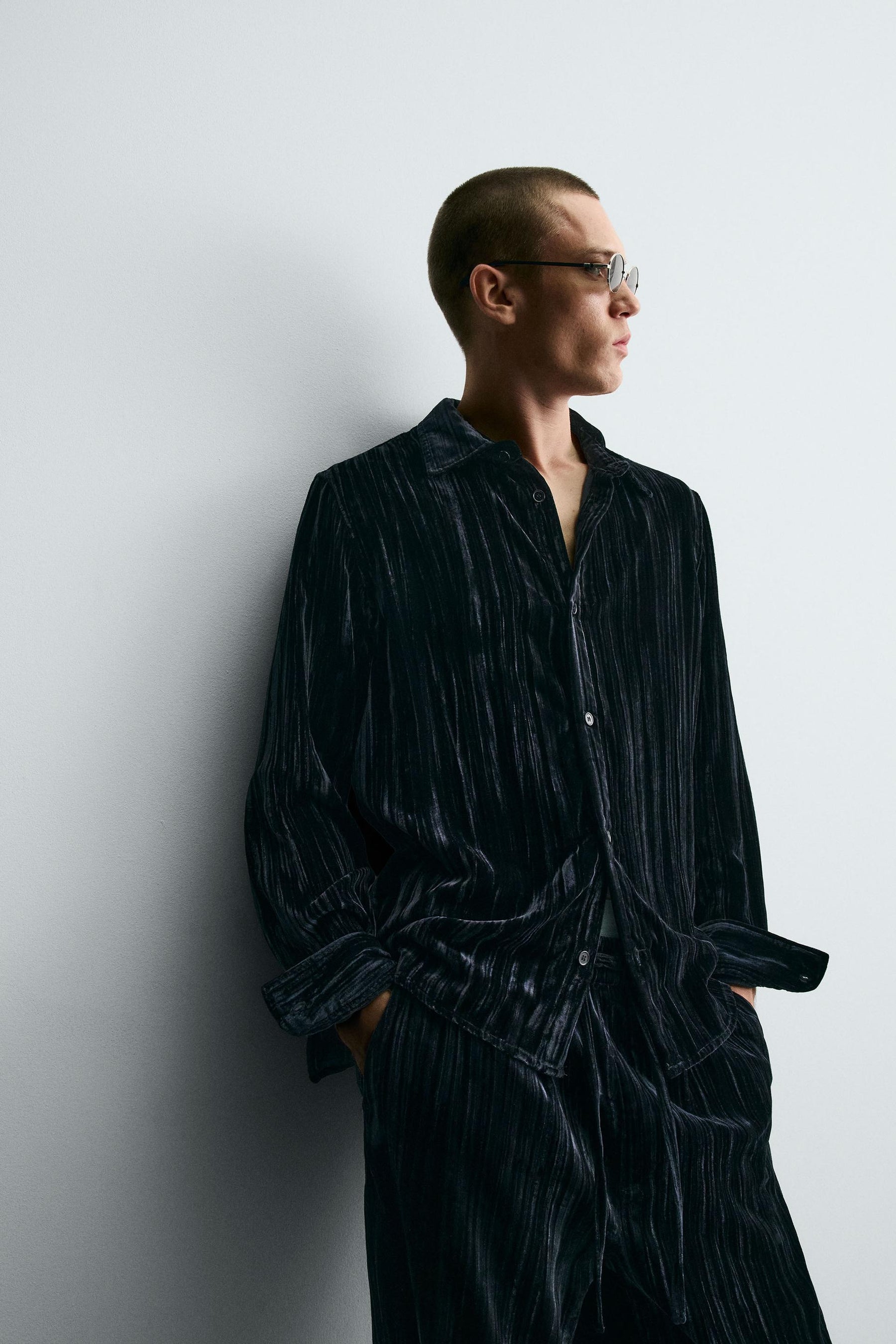 PLEATED VELVET OVERSHIRT - Image 6