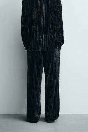 PLEATED VELVET TROUSERS - Image 3