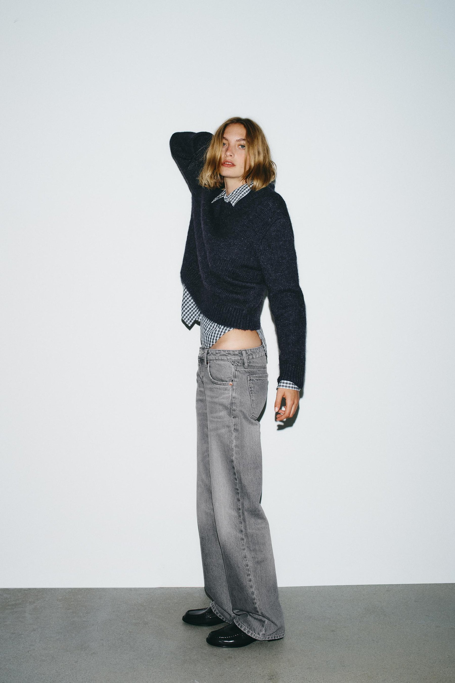 Weit geschnittene, tief sitzende Jeans