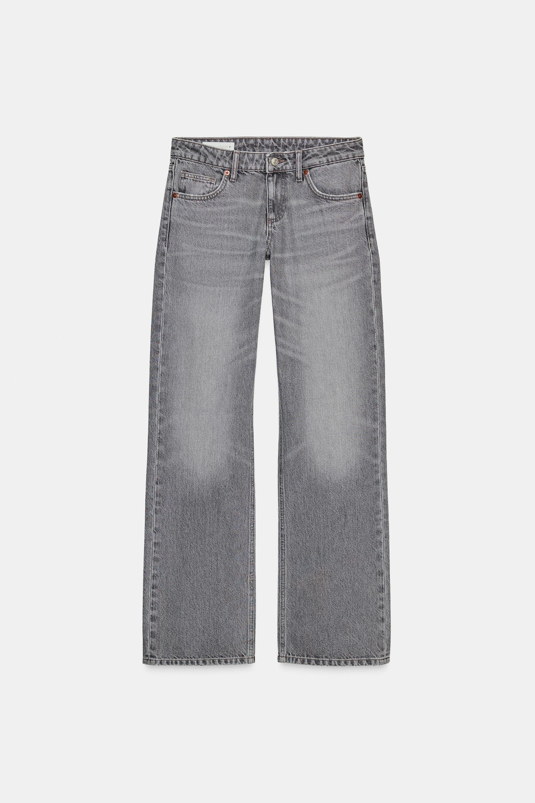 Weit geschnittene, tief sitzende Jeans