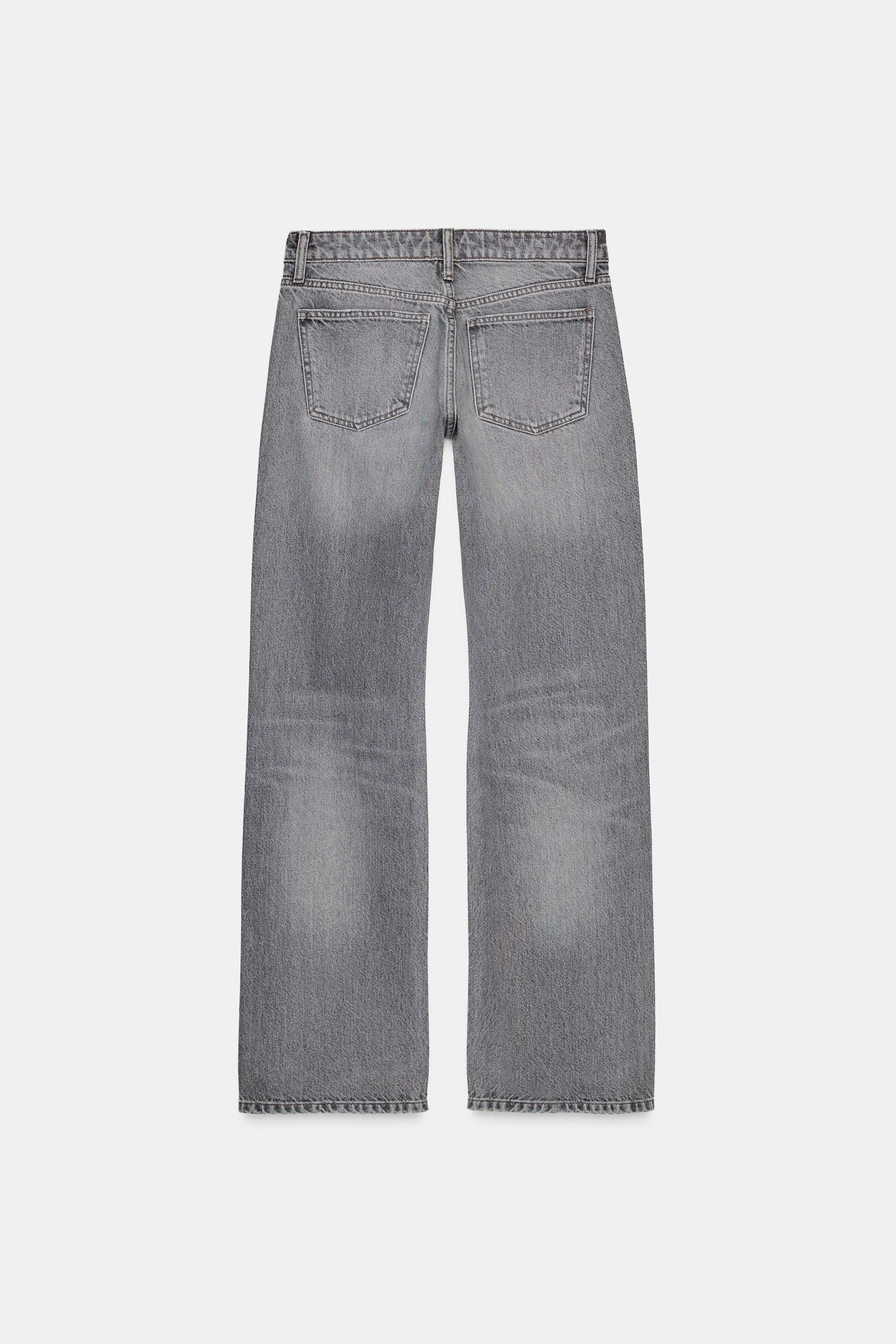Weit geschnittene, tief sitzende Jeans