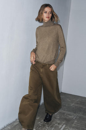 Barrel Mid-Waist Jeans