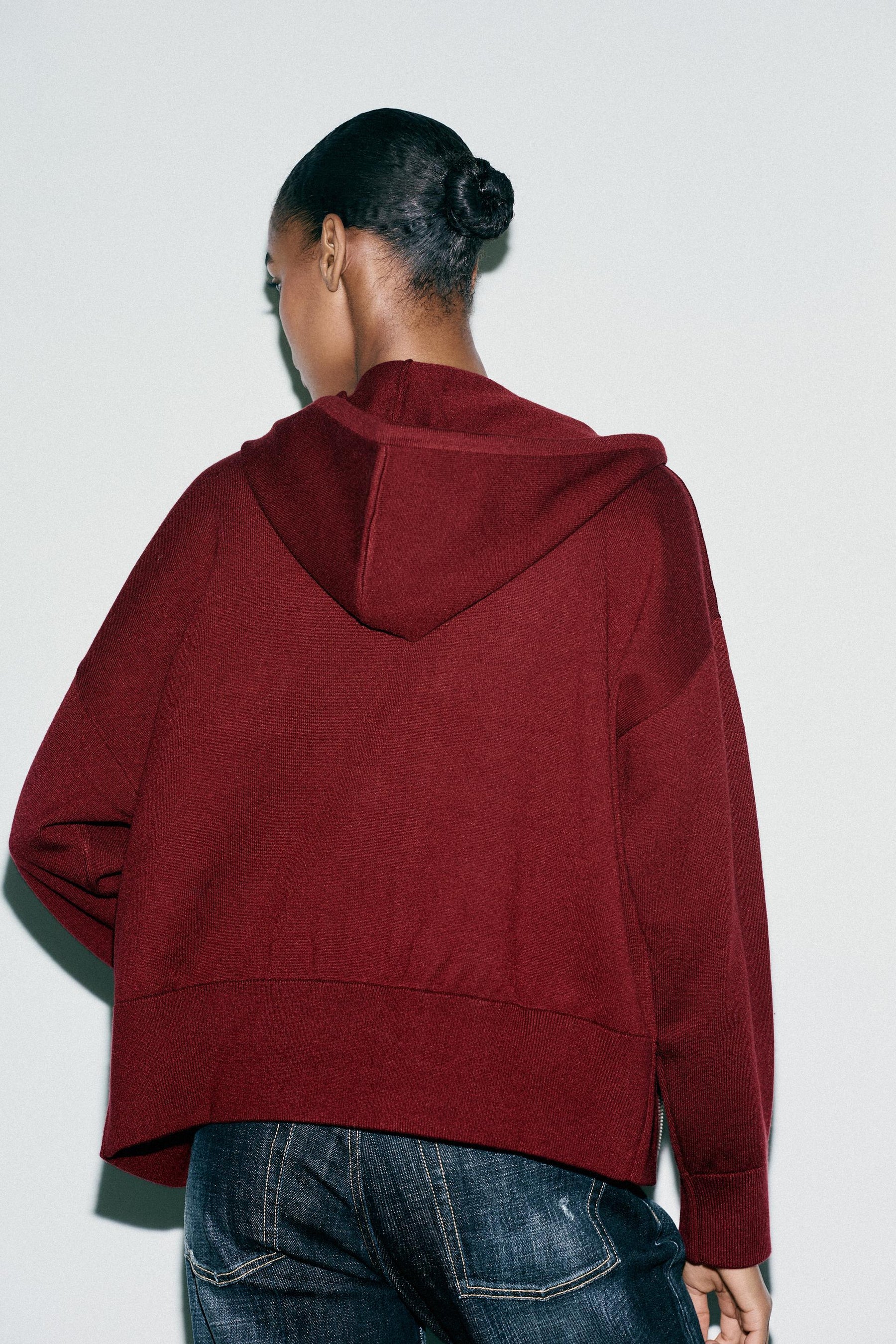 Strickpullover mit Kapuze