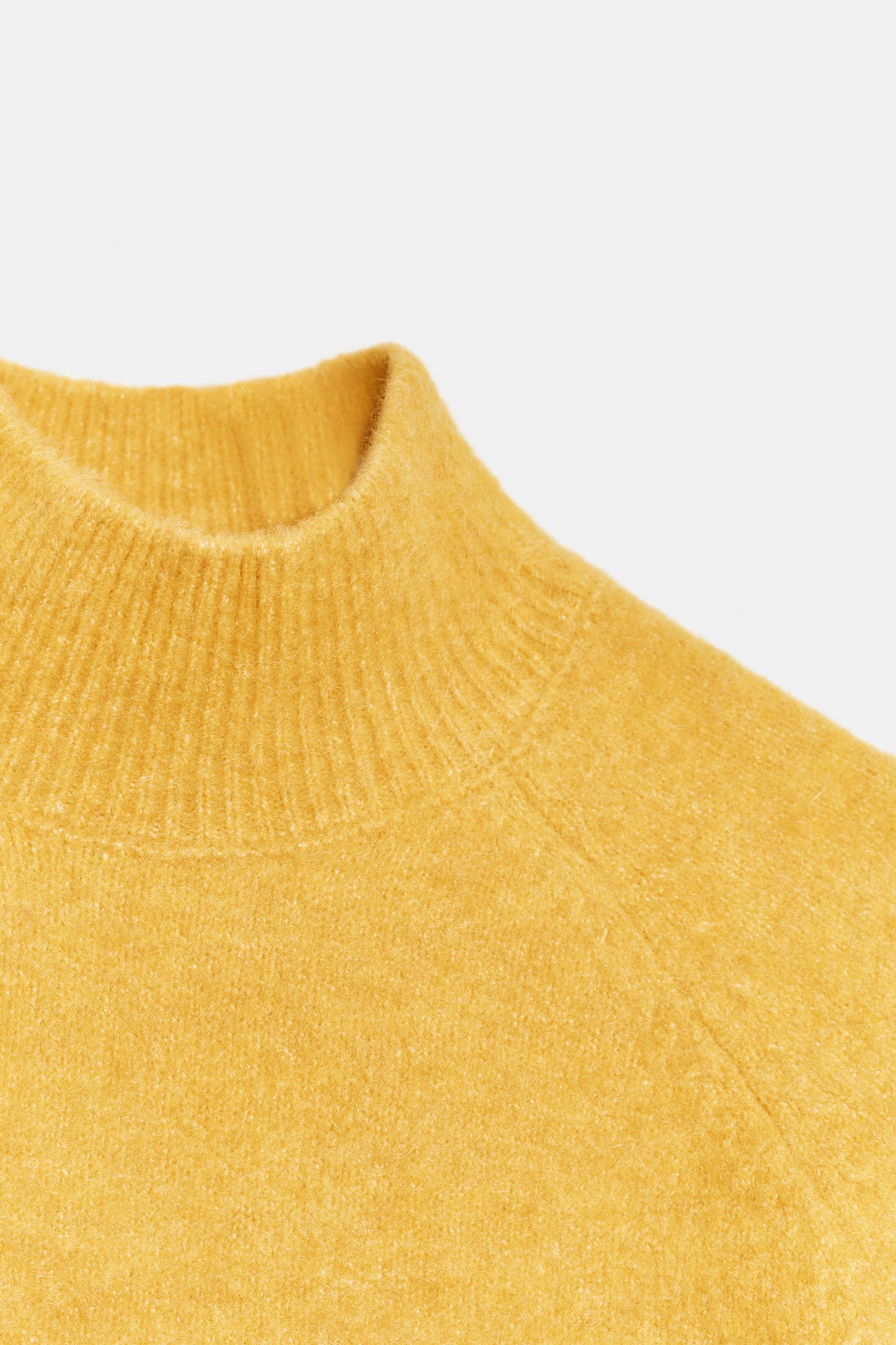 SOFT KNIT SHORT SLEEVE JUMPER - Image 7