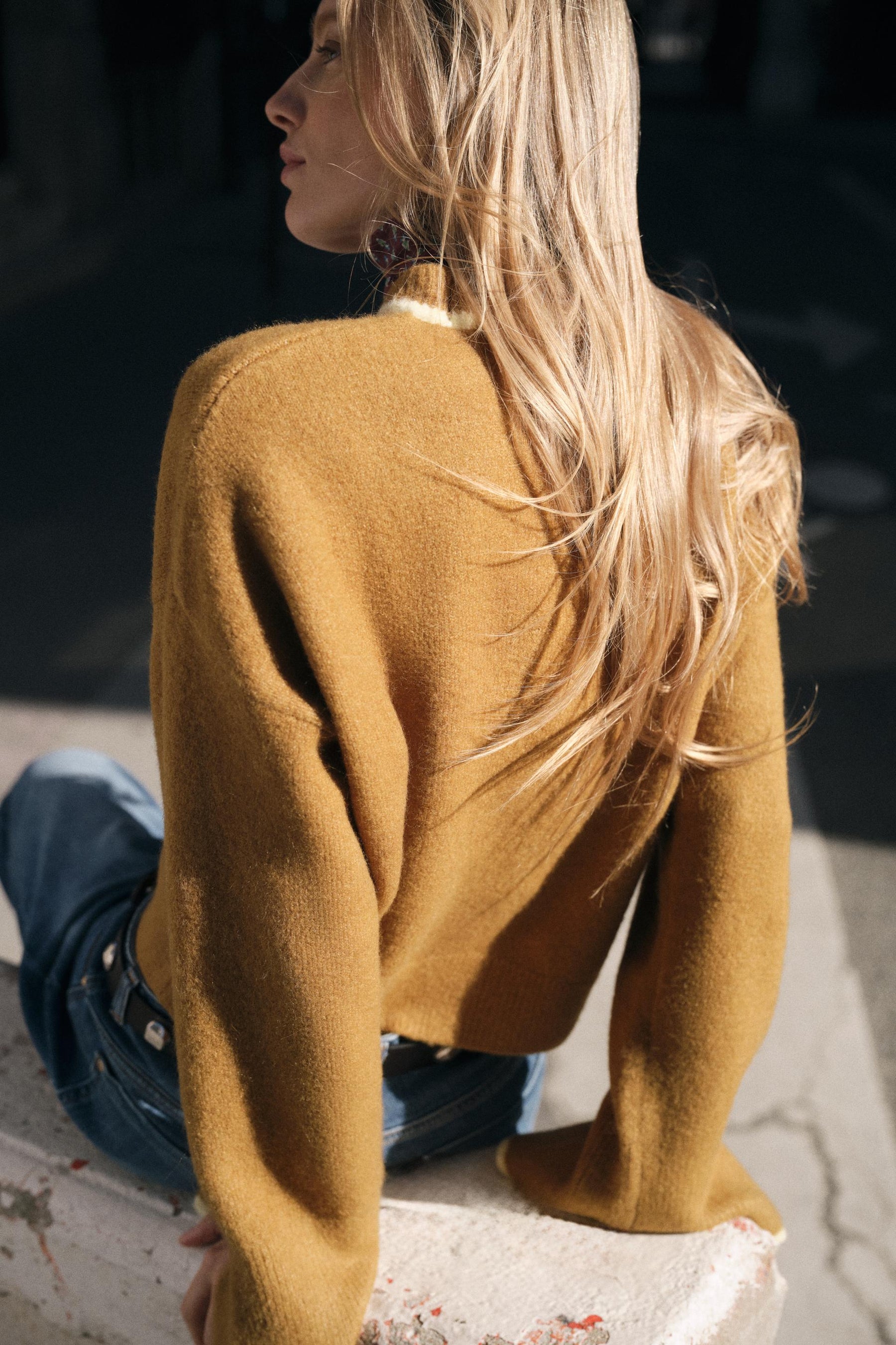 Strickpullover mit Borten