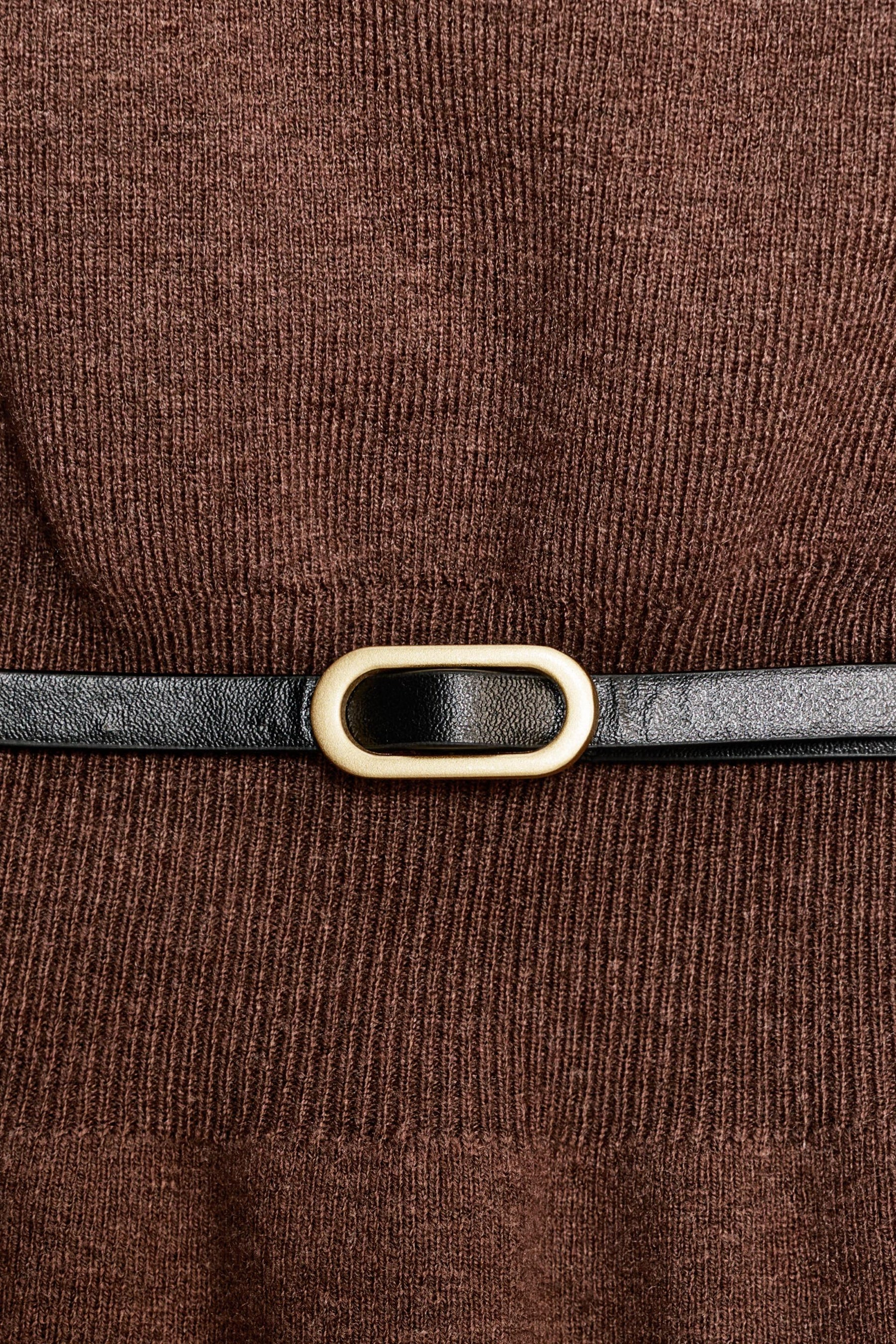 Strickcape mit Gürtel