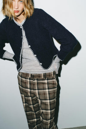 CONTRAST EMBROIDERED CARDIGAN - Image 2