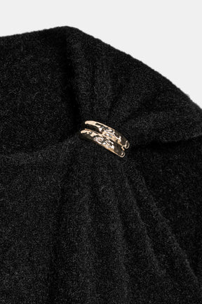 SLEEVELESS KNIT JUMPER WITH BROOCH - Image 7