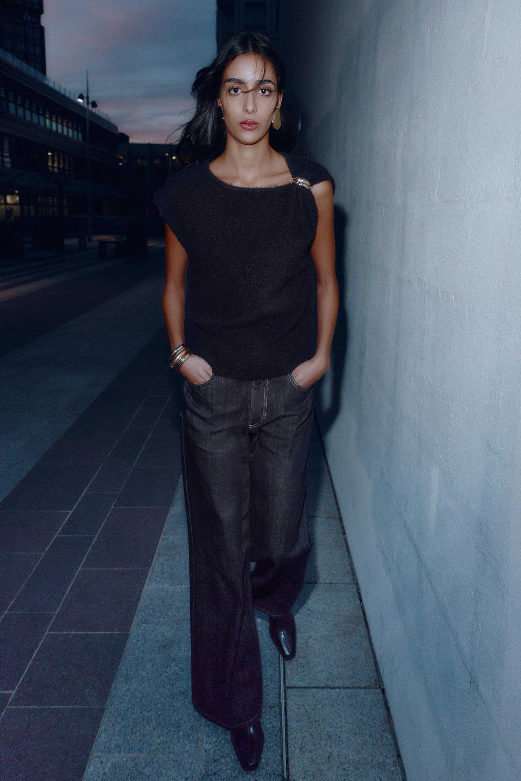 Ärmelloser Strickpullover