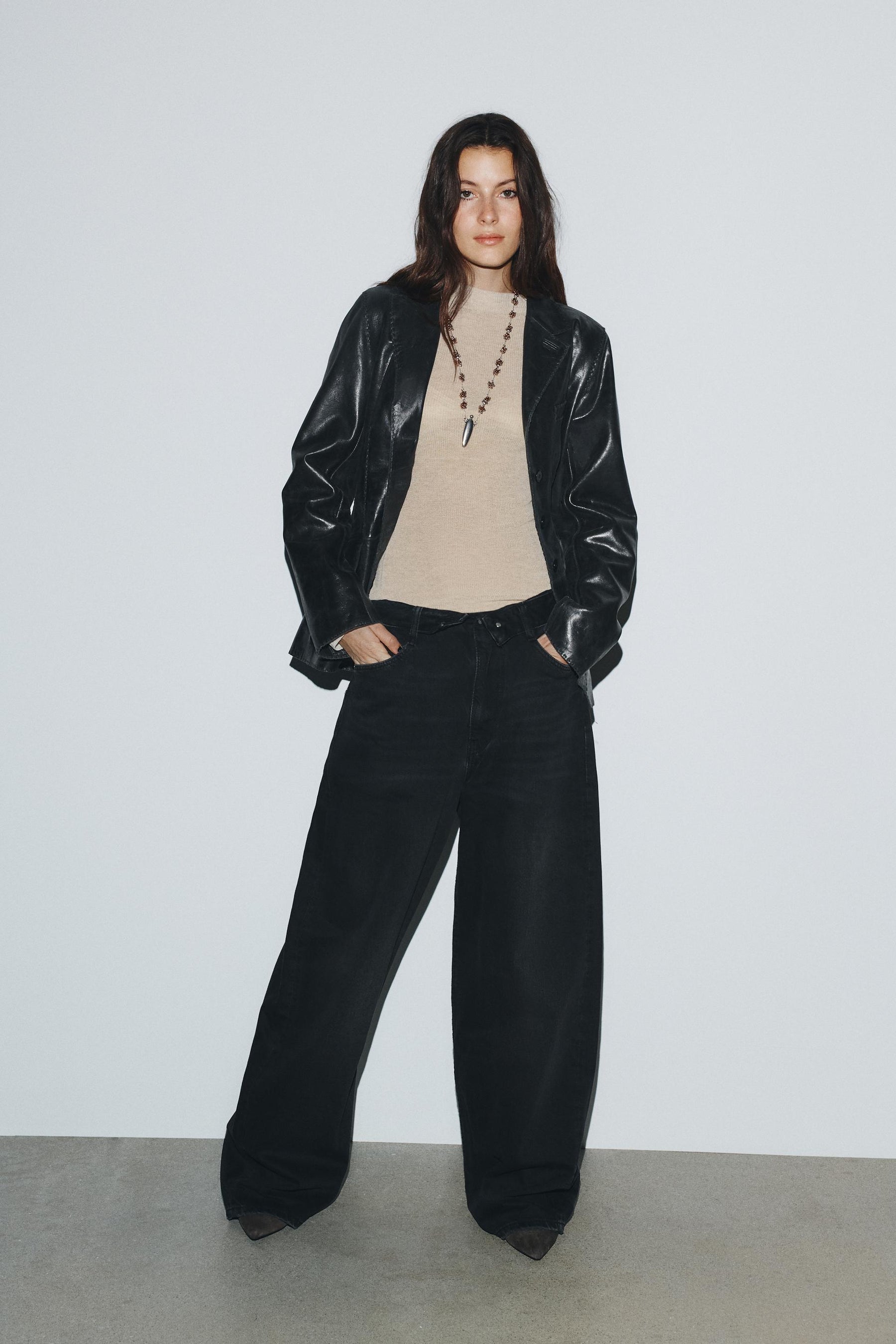 Jeans mit umgeschlagenem Bund