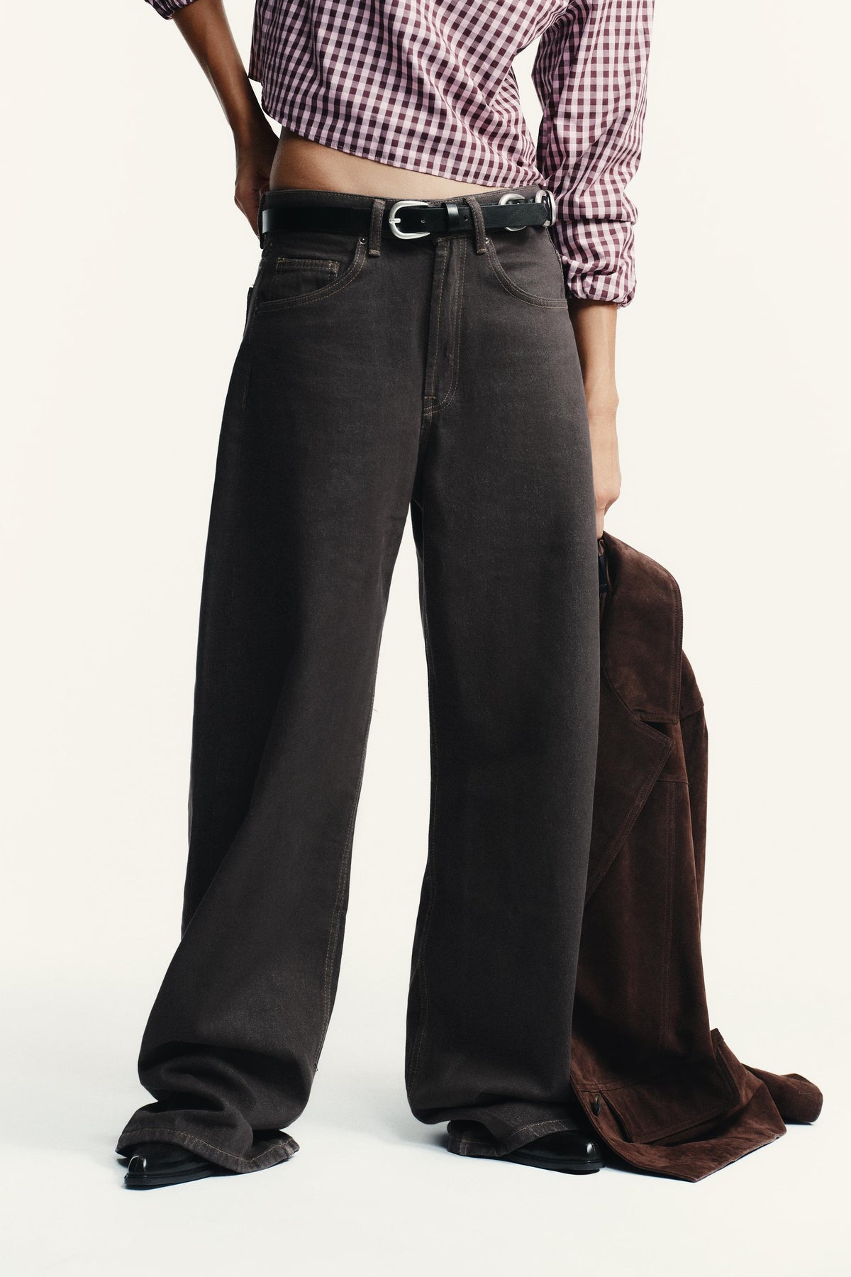 Hochtaillierte Barrel-Jeans