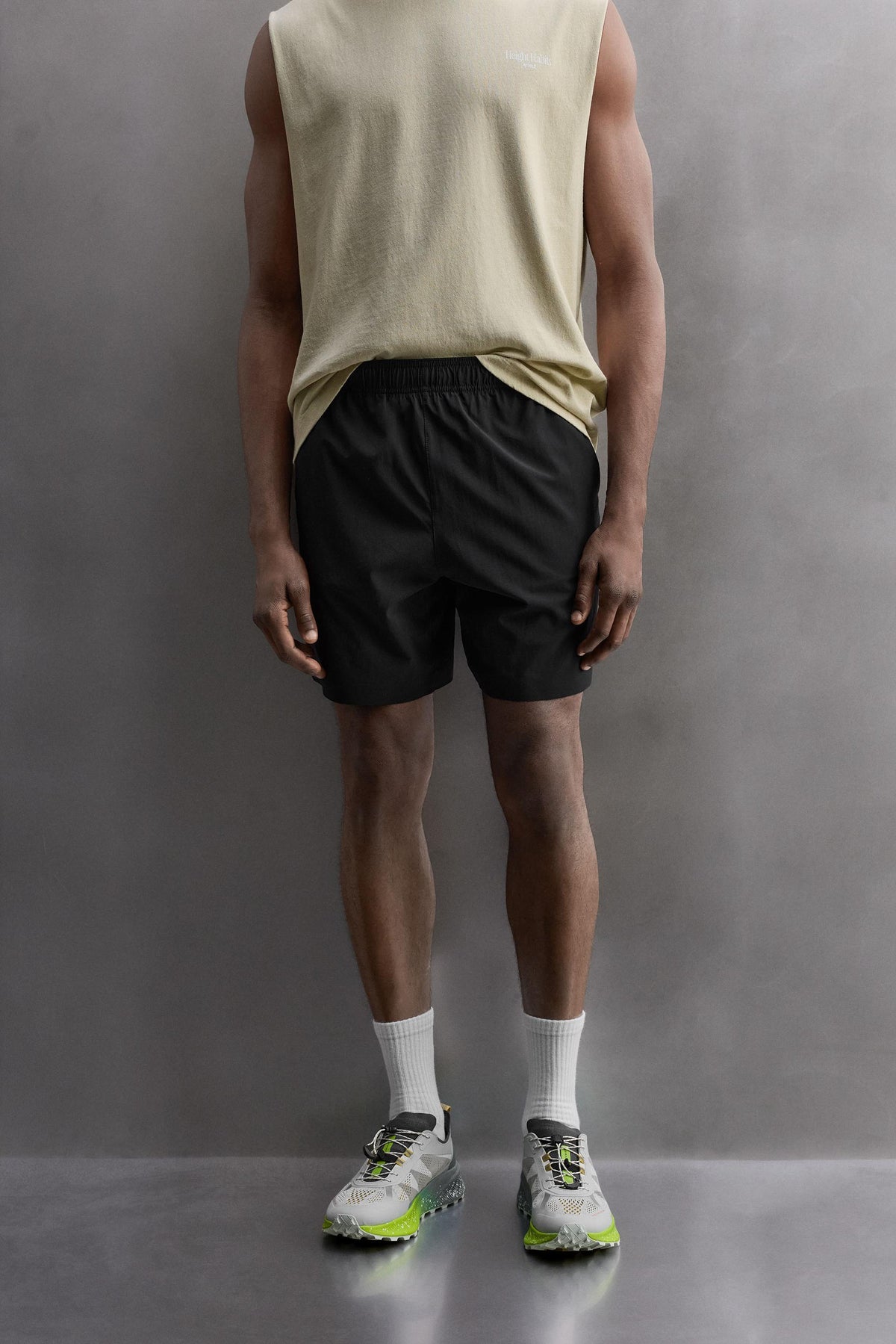 PERFORATED LIGHTWEIGHT SHORTS - Image 2