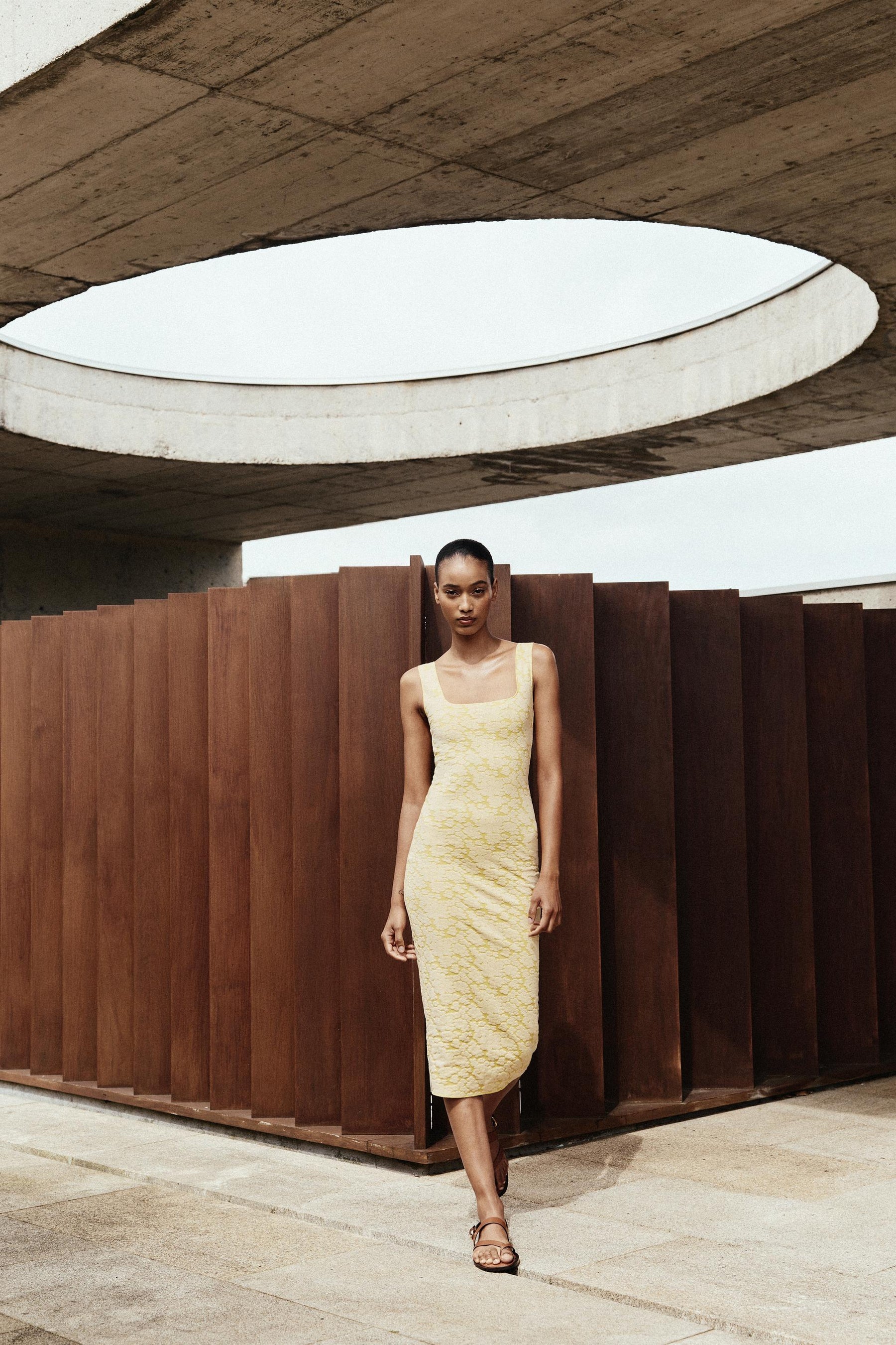 STRETCH SQUARE NECK DRESS - Image 1