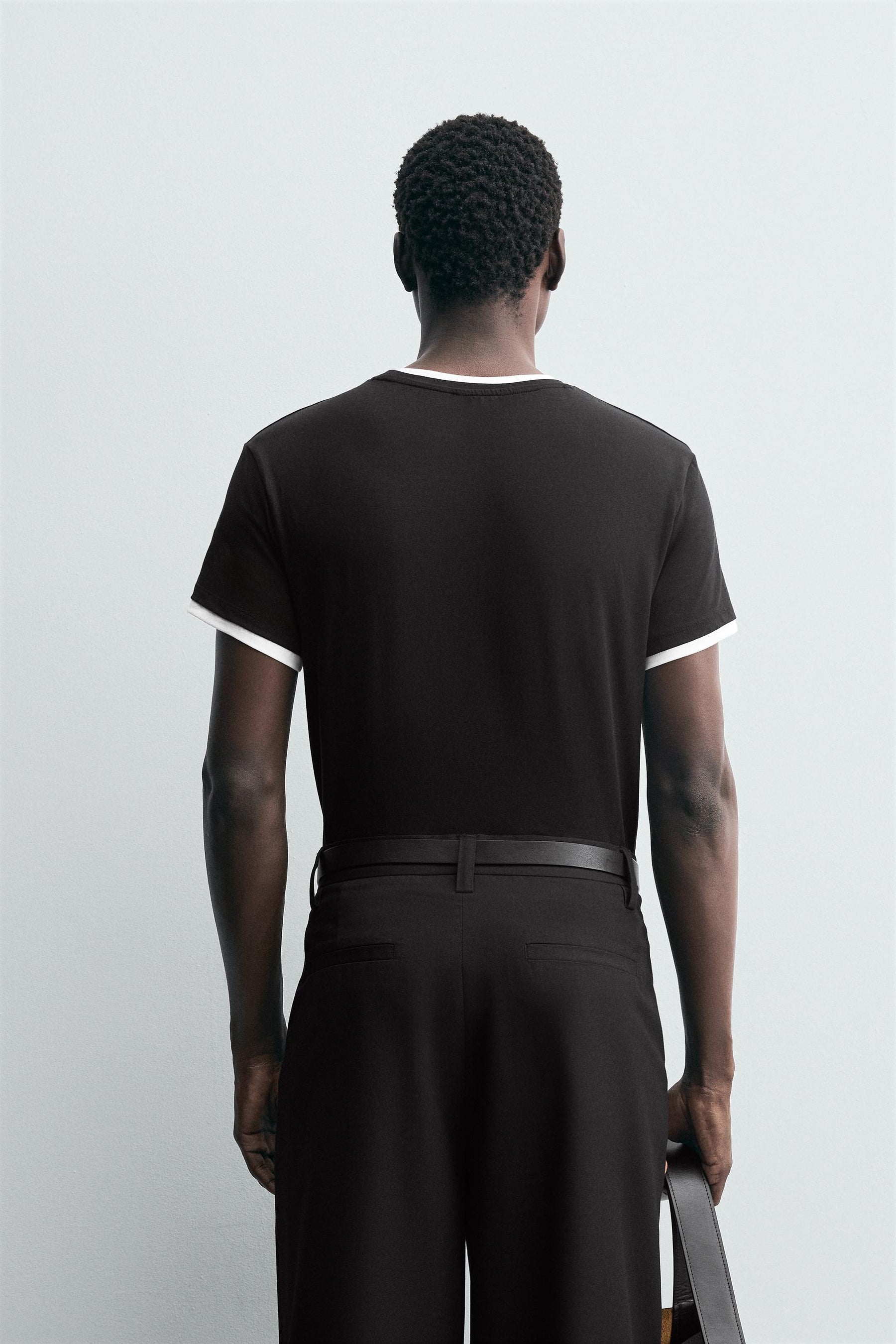 T-SHIRT WITH CONTRAST TRIMS - Image 3