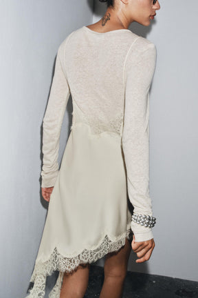 Leinenhemd mit langen Ärmeln