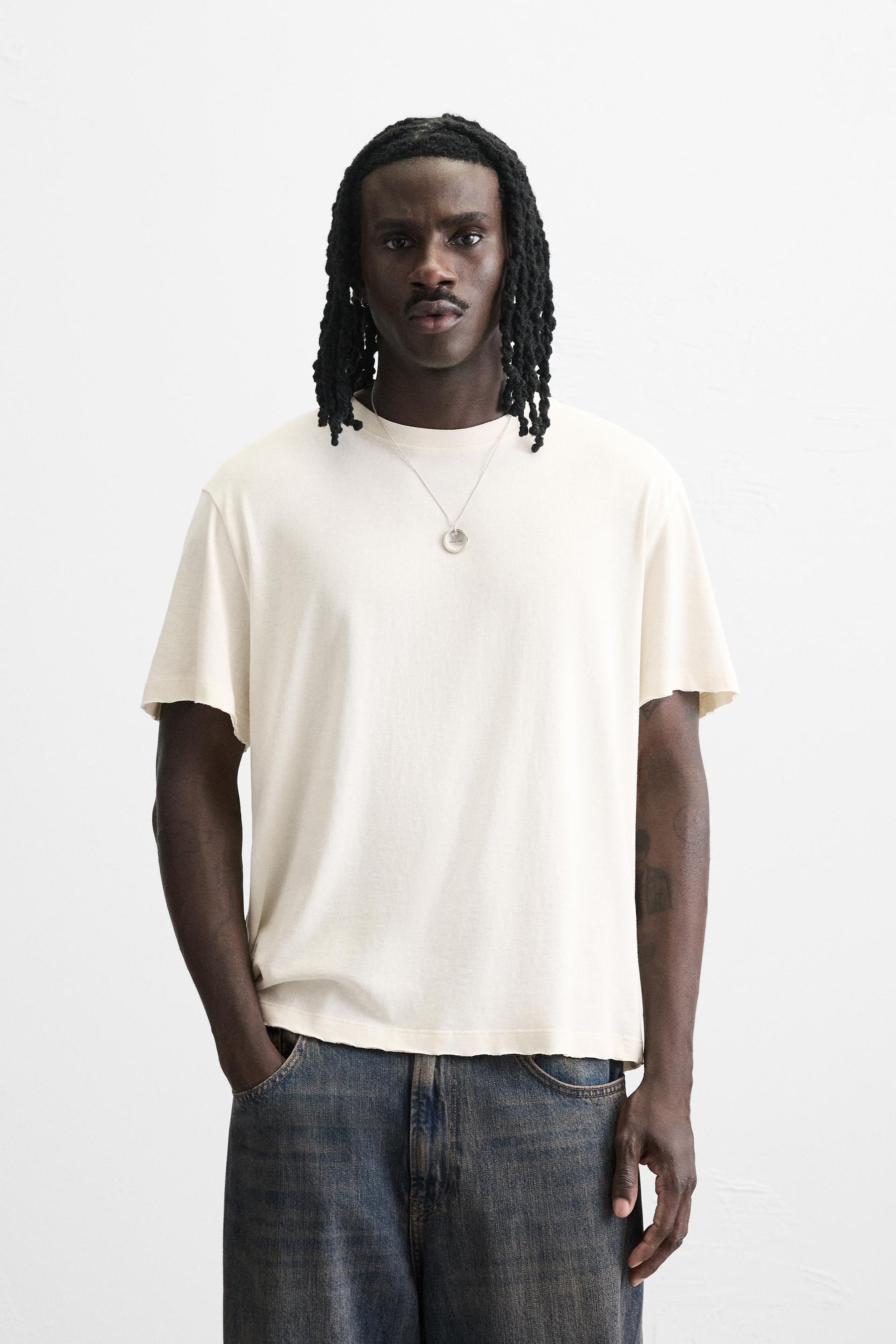 IRREGULAR TEXTURE T-SHIRT - Image 2