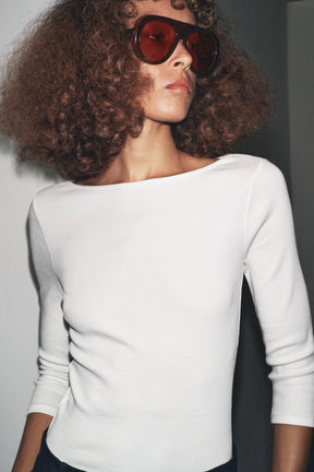 Baumwollhemd mit Bootsausschnitt