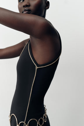 Metallische Zierleiste