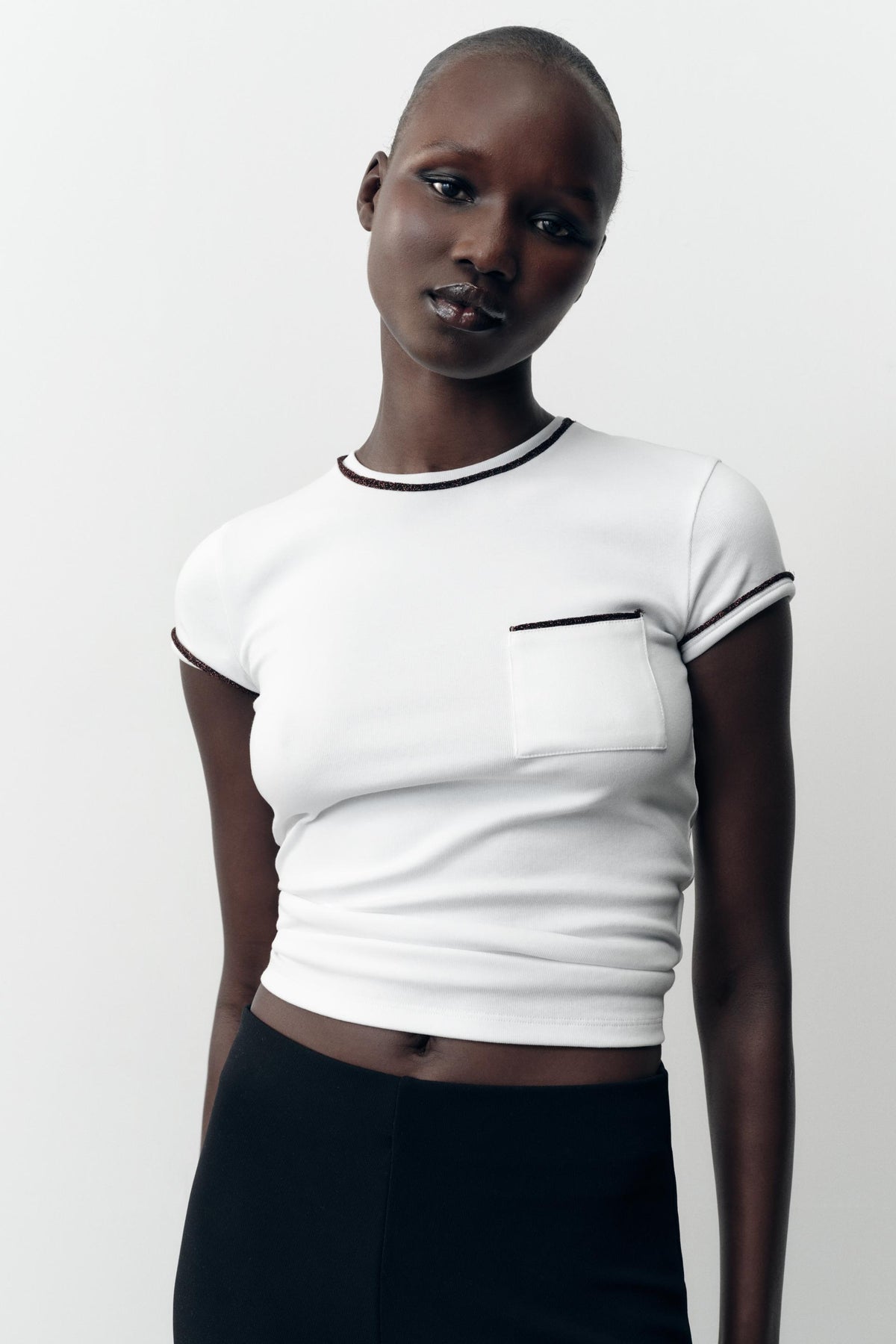 T-Shirt mit Metallic-Fadenbesatz