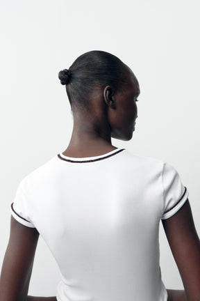 T-Shirt mit Metallic-Fadenbesatz