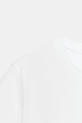 T-Shirt mit kontrastierender Schleife