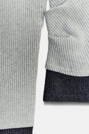 Drapiertes T-Shirt mit Lagenlook